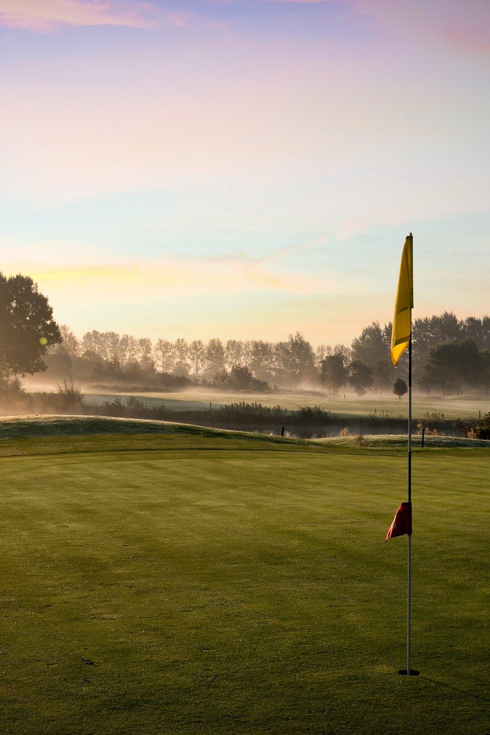 OneTee on the Merkenbouwers podcast: why booking golf has to change